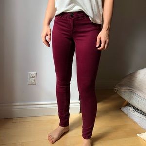 Dynamite Cherry 🍒 Jeggings